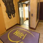 Kauppahotelli Szálloda