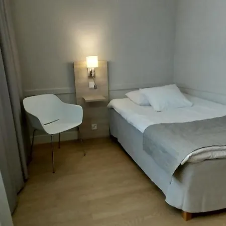 Kauppahotelli 3*