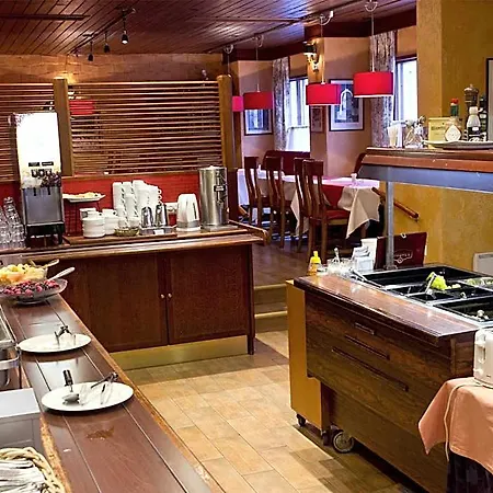 Kauppahotelli 3*