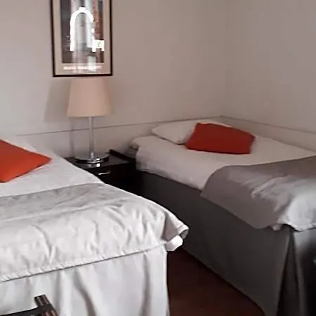 Hotel Kauppahotelli