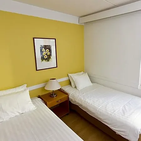 Kauppahotelli 3*