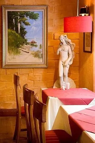 Kauppahotelli لاهتي